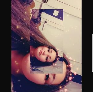 Meet your Posher, Ella